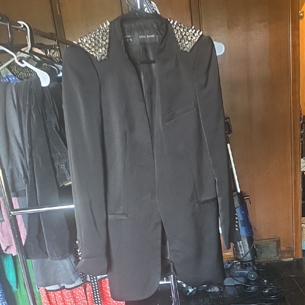 ZARA SMALLlegant Black Studded Women's Jacket Kin